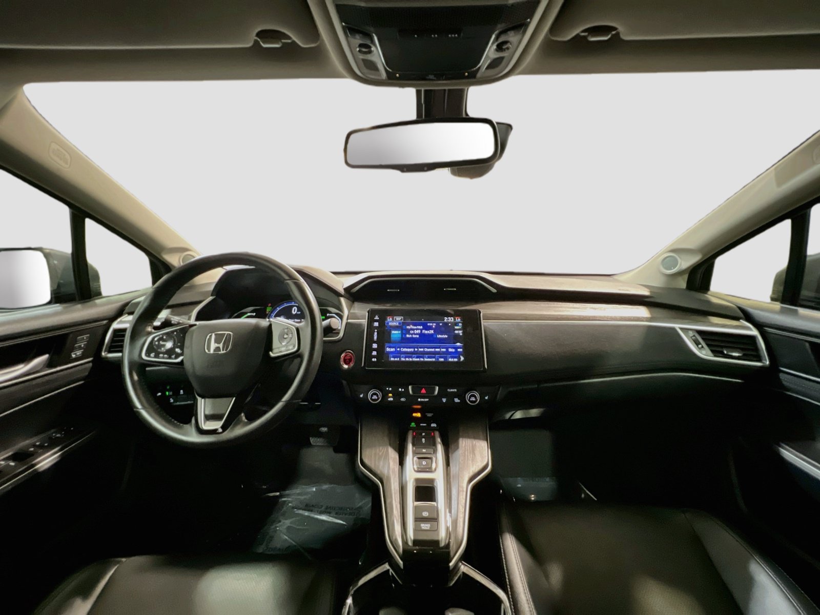 Used 2018 Honda Clarity Touring image 16