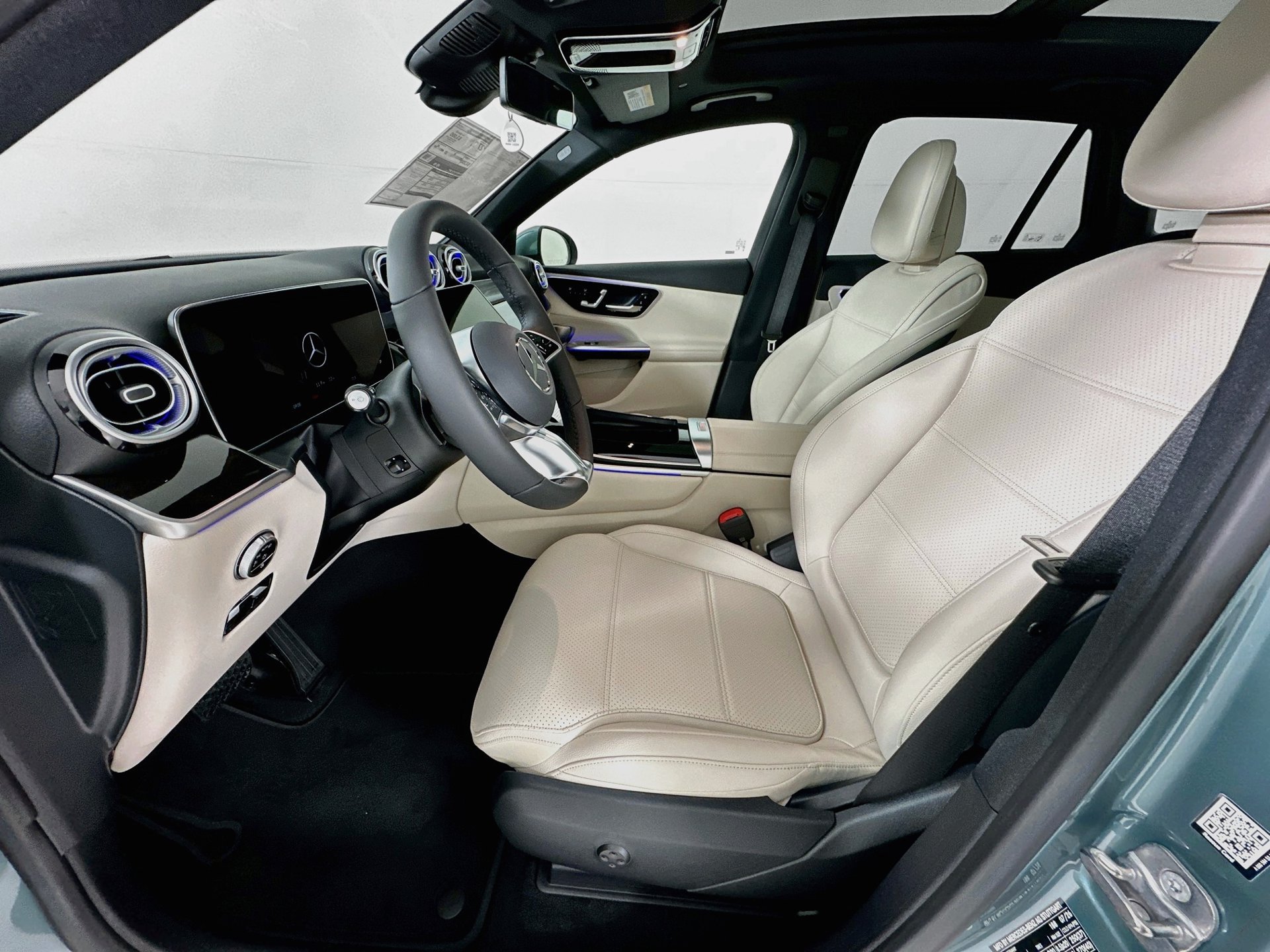 New 2027 Mercedes-Benz GLC 300 image 23