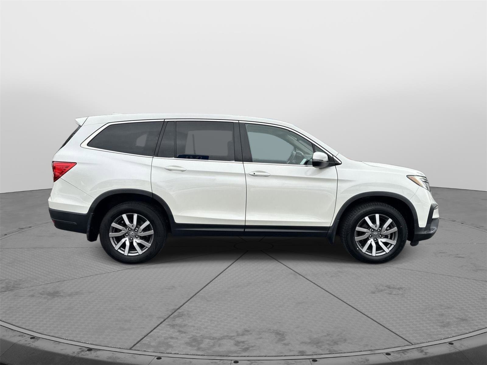 Used 2019 Honda Pilot EX-L image 2