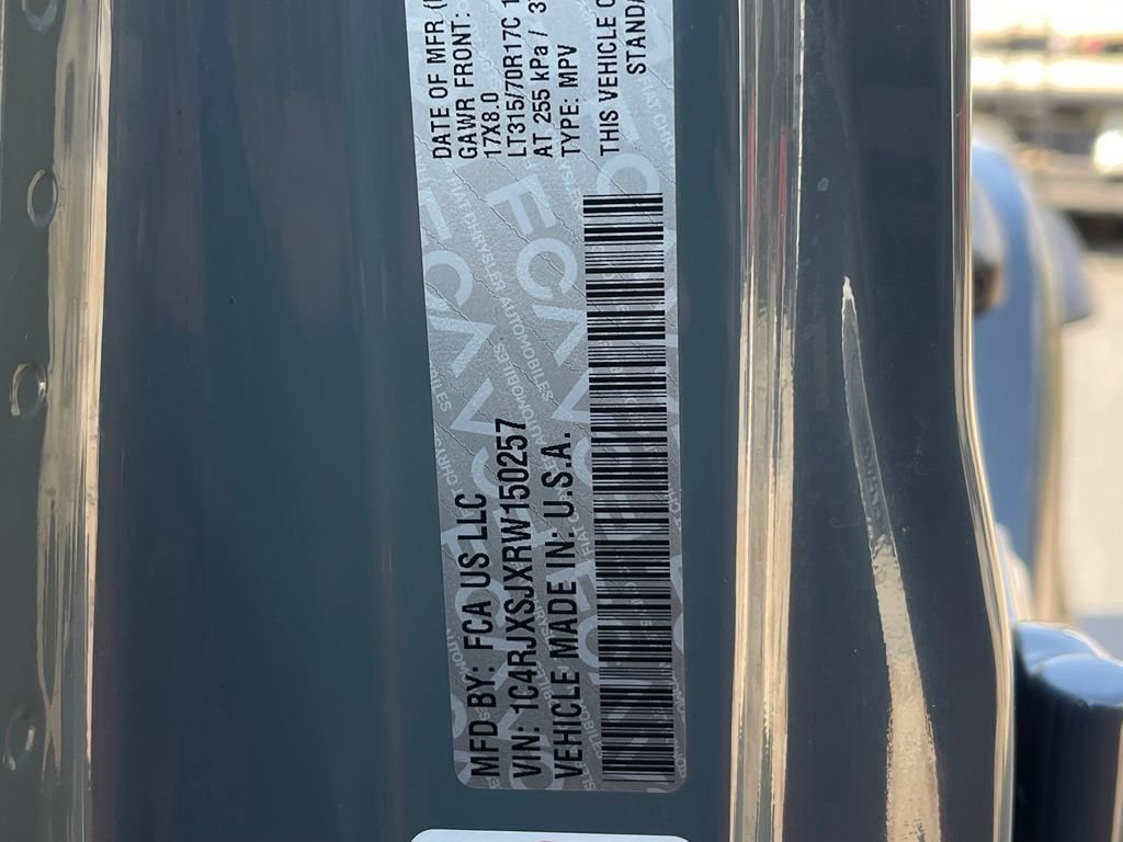 Used 2024 Jeep Wrangler Unlimited Rubicon 392 AWD/4WD image 27