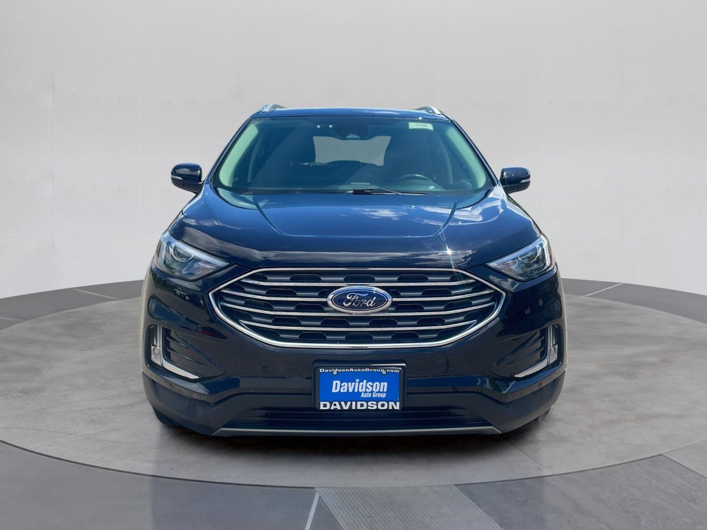 Certified 2023 Ford Edge Titanium AWD/4WD image 9