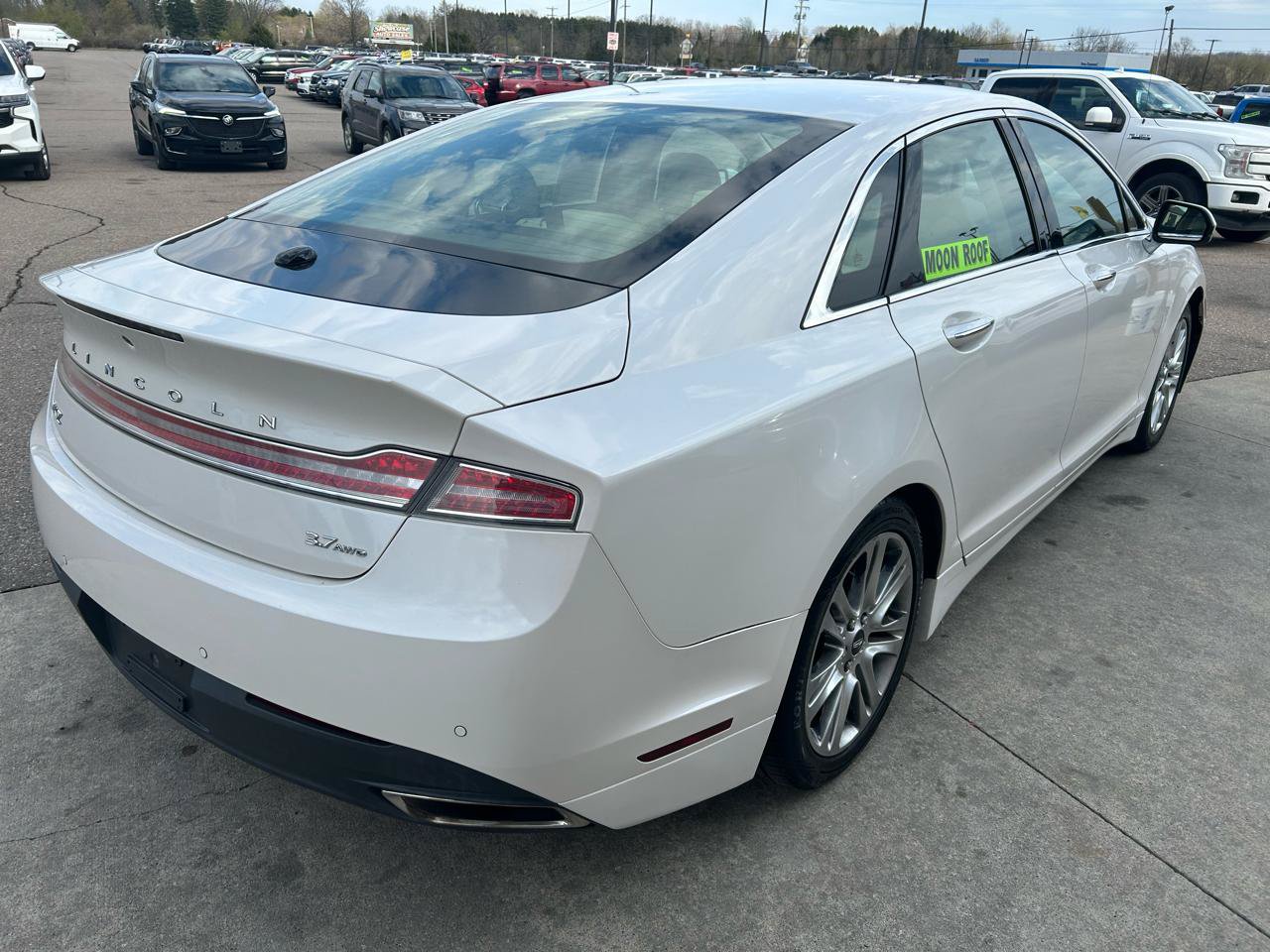 Used 2015 Lincoln MKZ AWD w/ Equipment Group 102A Reserve image 5