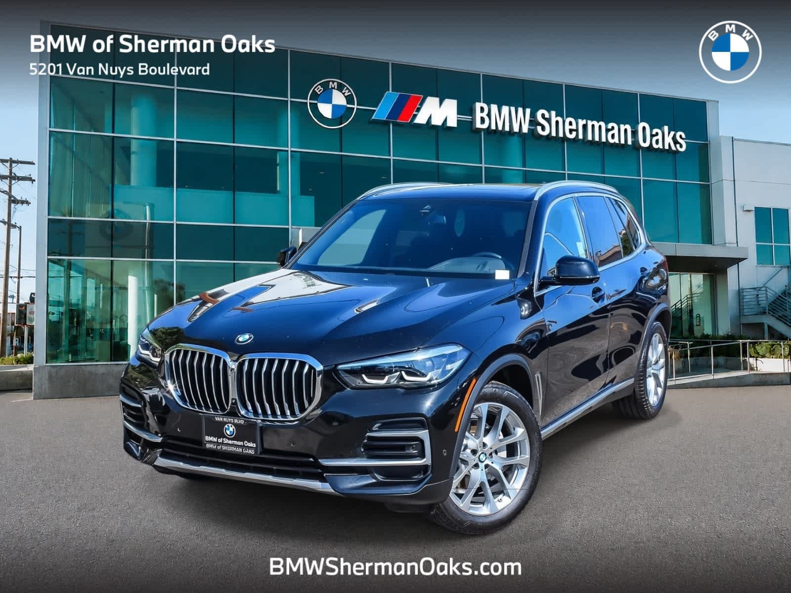 Used 2023 BMW X5 sDrive40i w/ Premium Package RWD image 1