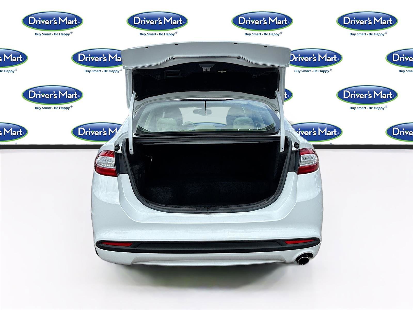 Used 2015 Ford Fusion SE w/ Equipment Group 502A image 26