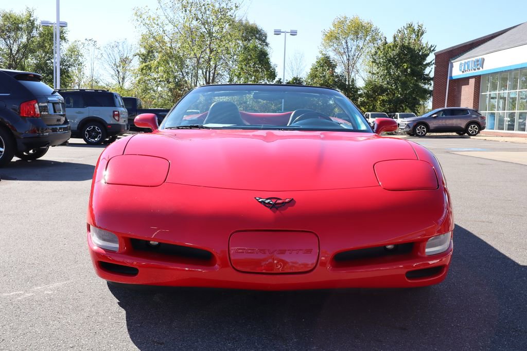 Used 2000 Chevrolet Corvette Convertible image 7