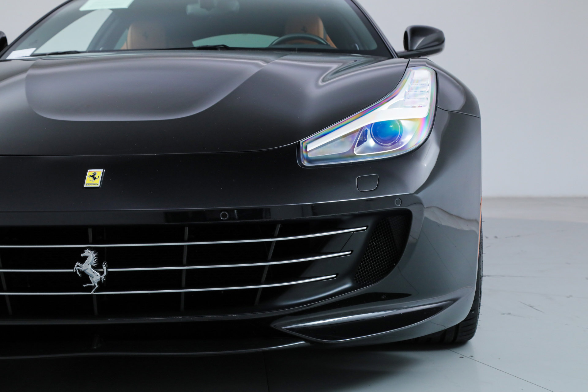 Certified 2018 Ferrari GTC4Lusso image 13