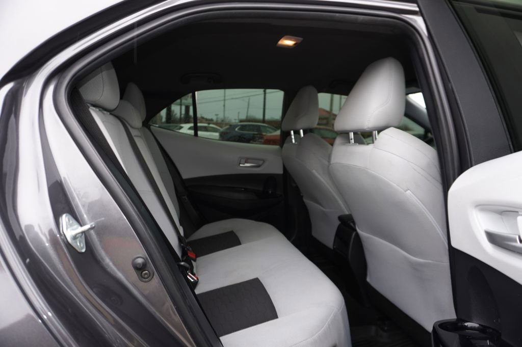 Used 2021 Toyota Corolla SE image 25