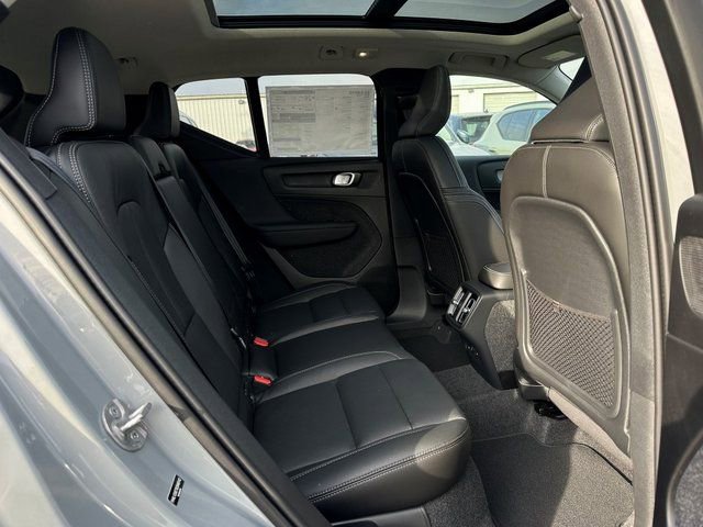 New 2025 Volvo XC40 B5 Plus w/ Climate Package image 13