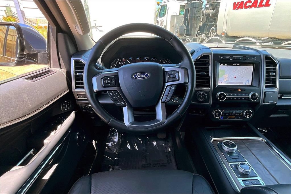 Used 2019 Ford Expedition Platinum AWD/4WD image 7