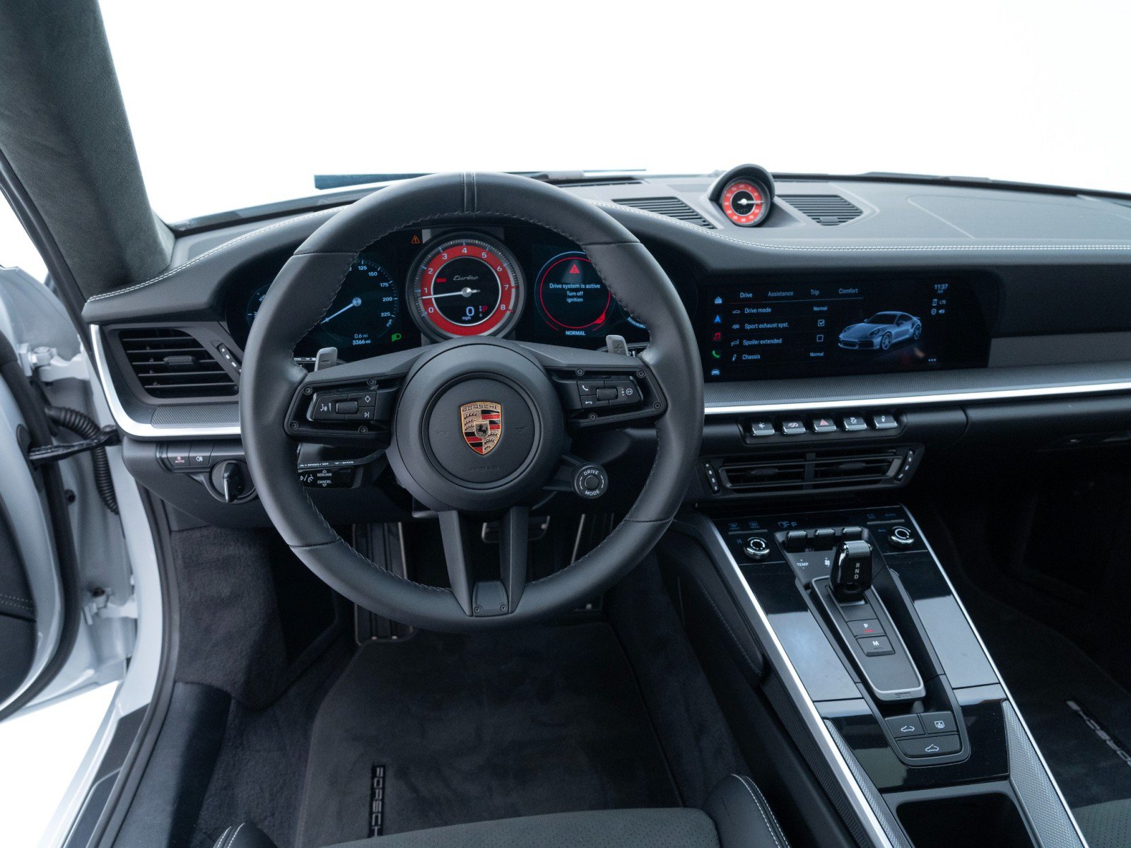 Certified 2025 Porsche 911 Turbo AWD/4WD image 18