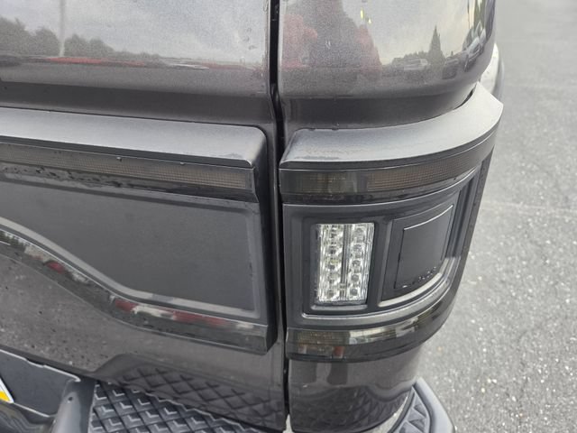 Used 2023 Jeep Gladiator Sport AWD/4WD image 16