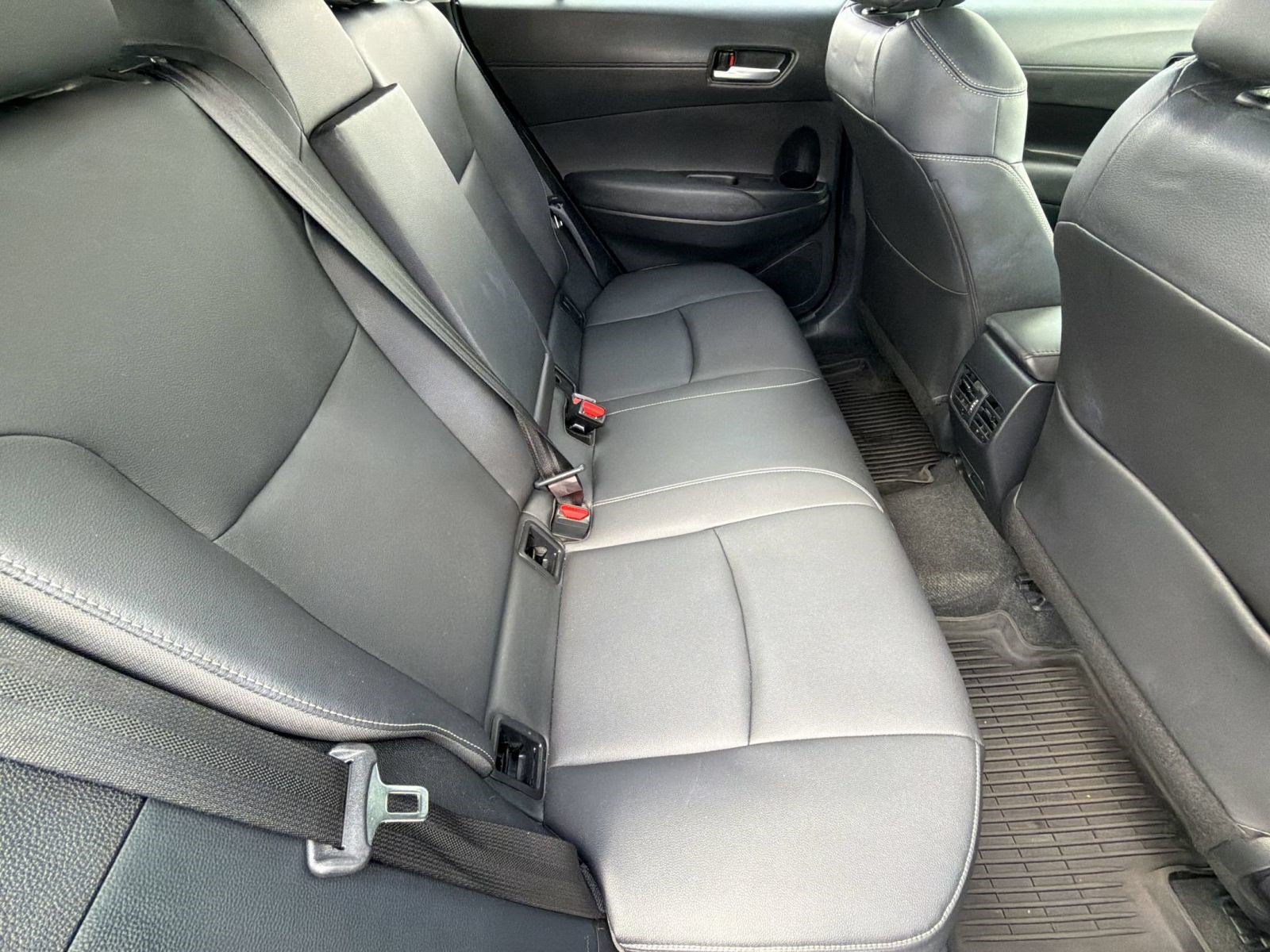 Used 2023 Toyota Corolla Cross XLE FWD image 33