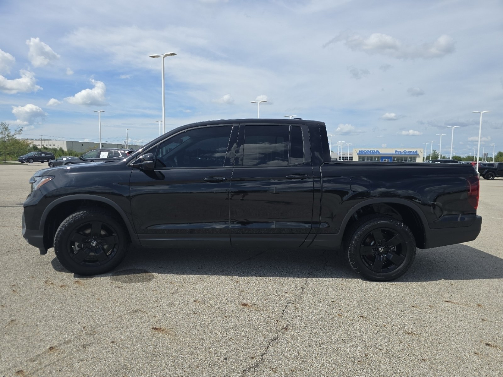 Used 2024 Honda Ridgeline Black Edition image 11