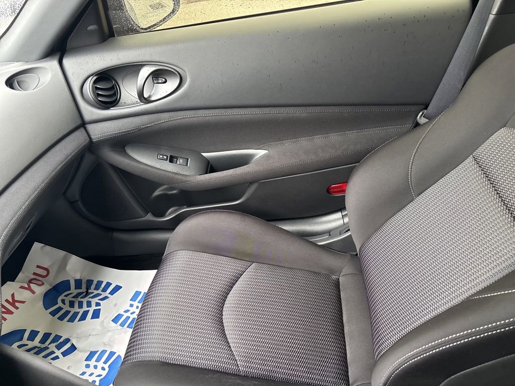 Used 2024 Nissan Z Sport w/ Floor Mat Package image 20