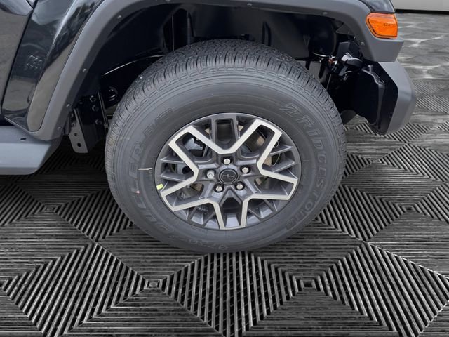 New 2025 Jeep Wrangler Sahara image 9