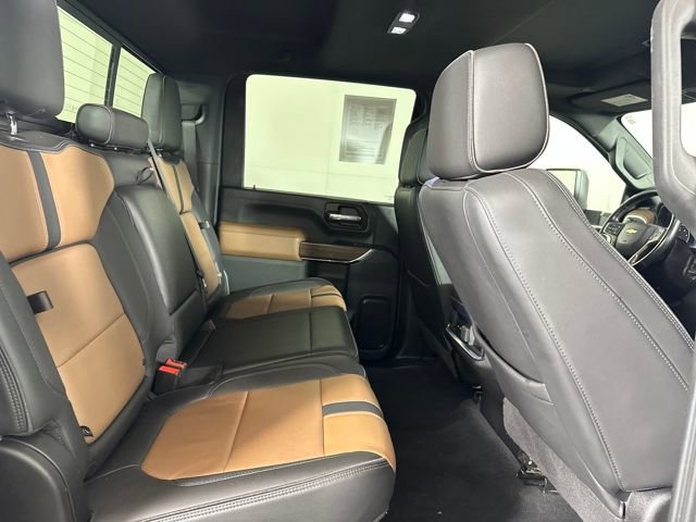Used 2022 Chevrolet Silverado 2500 High Country w/ Z71 Off-Road Package image 26