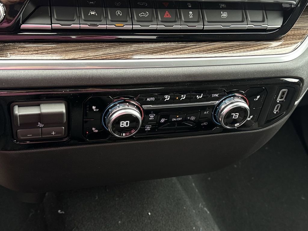 New 2026 GMC Sierra 1500 Elevation image 21