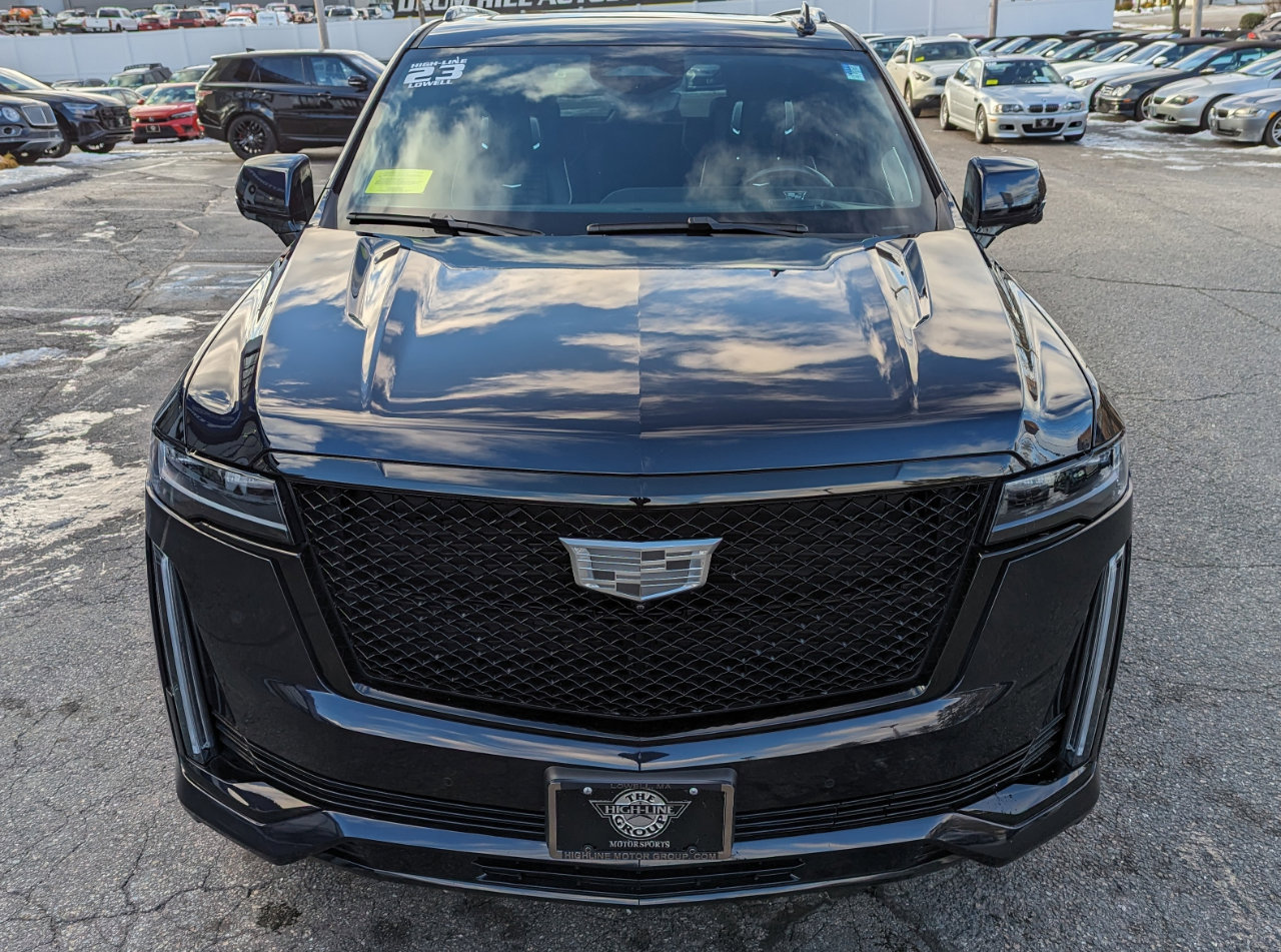 Used 2023 Cadillac Escalade Sport Platinum w/ LPO, Floor Liner Package image 3