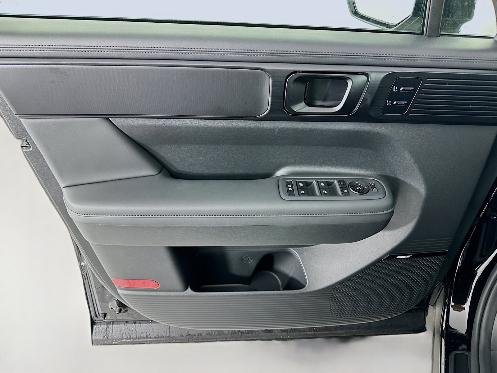 New 2026 Hyundai Santa Fe Calligraphy FWD image 25