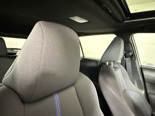 Used 2024 Toyota Corolla Cross SE w/ Moonroof Package image 35