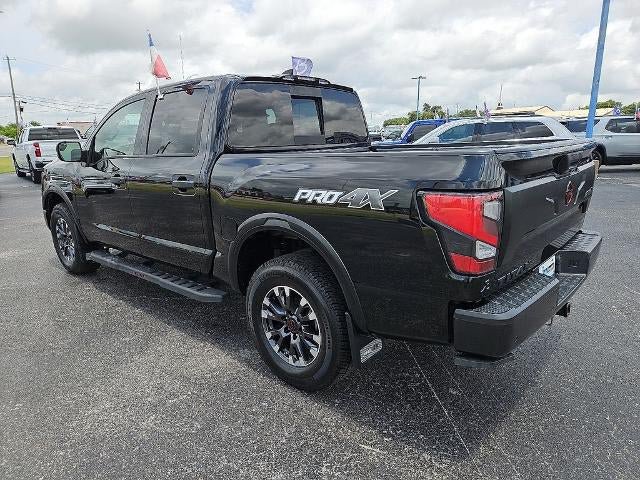 Used 2023 Nissan Titan PRO-4X w/ Pro-4x Convenience Package AWD/4WD image 4