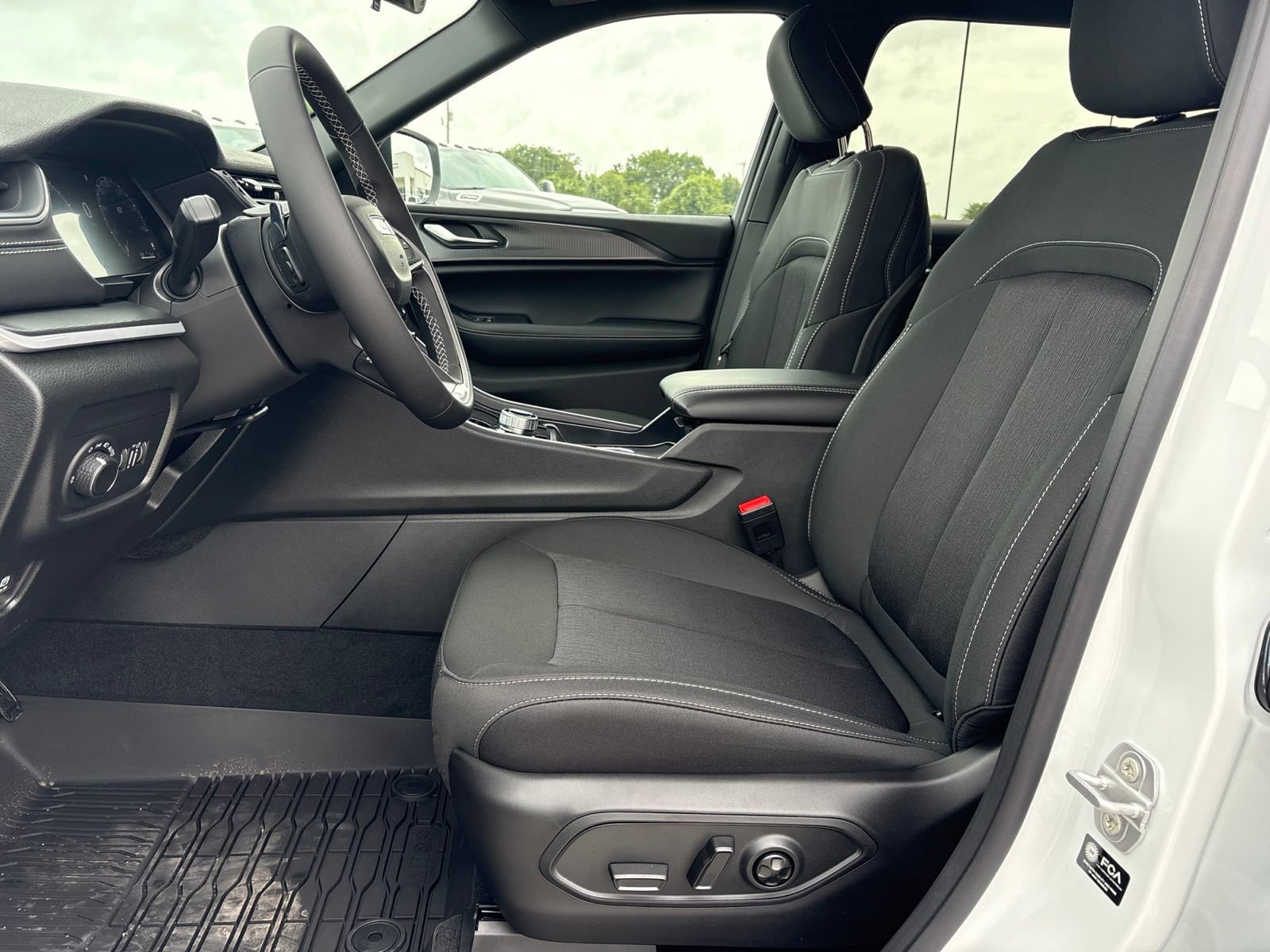 New 2026 Jeep Grand Cherokee L Laredo RWD image 12