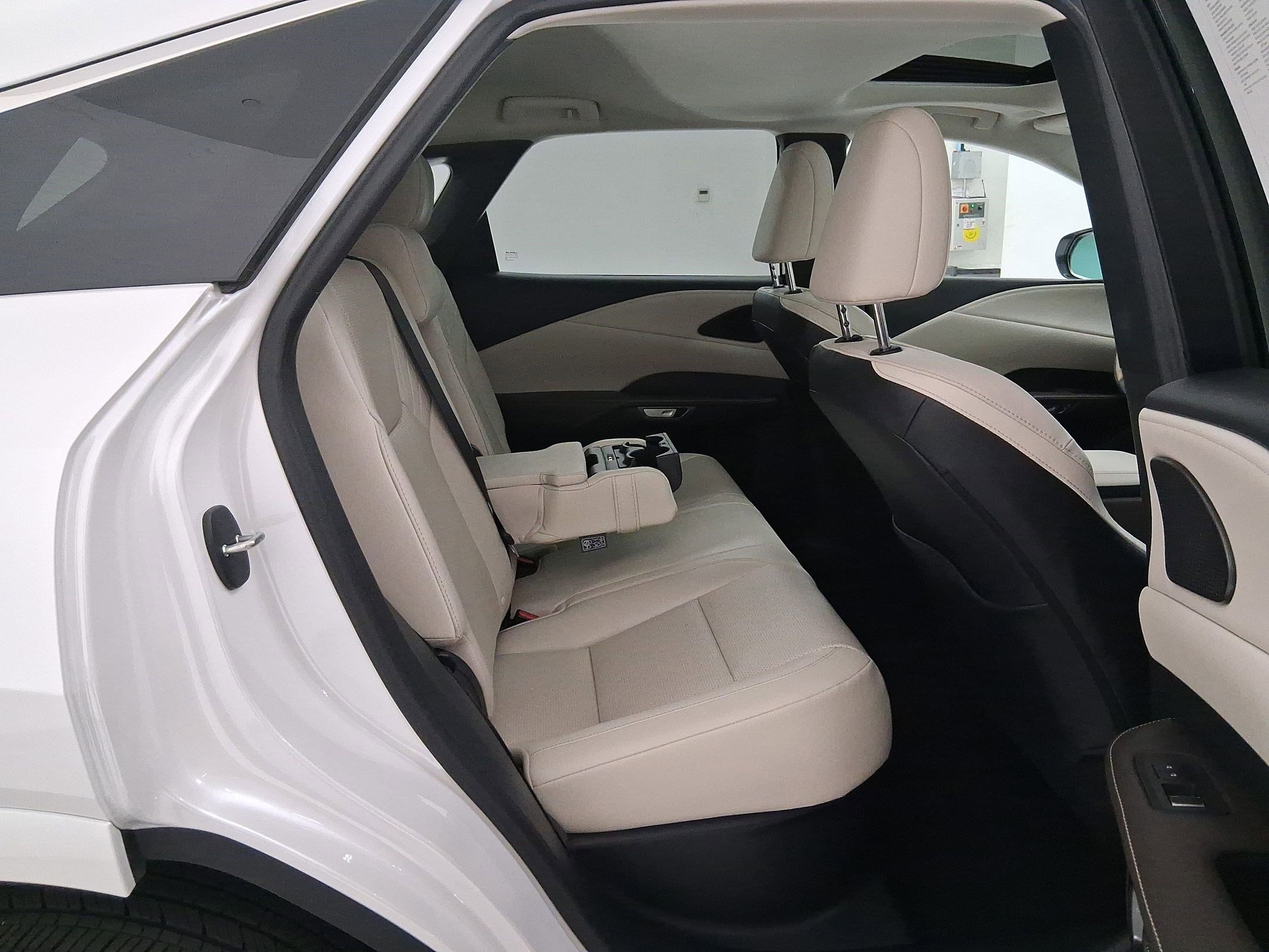 Used 2024 Lexus RX 350 Premium Plus w/ Convenience Package image 29