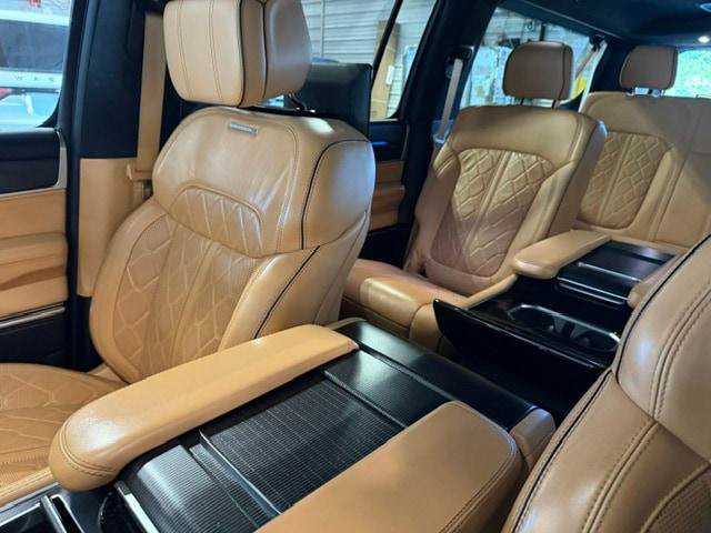 Certified 2025 Jeep Grand Wagoneer L Series III w/ Rear Seat Video Group 1 AWD/4WD image 52
