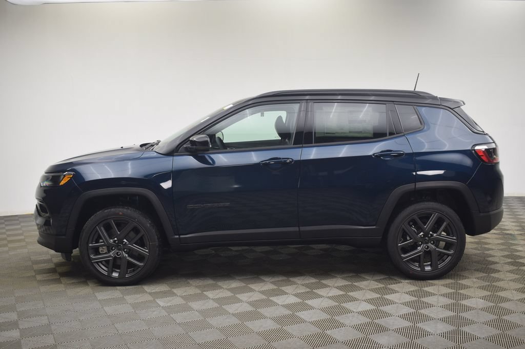 New 2026 Jeep Compass Limited w/ Sun, Sound & Navigation Group AWD/4WD image 12