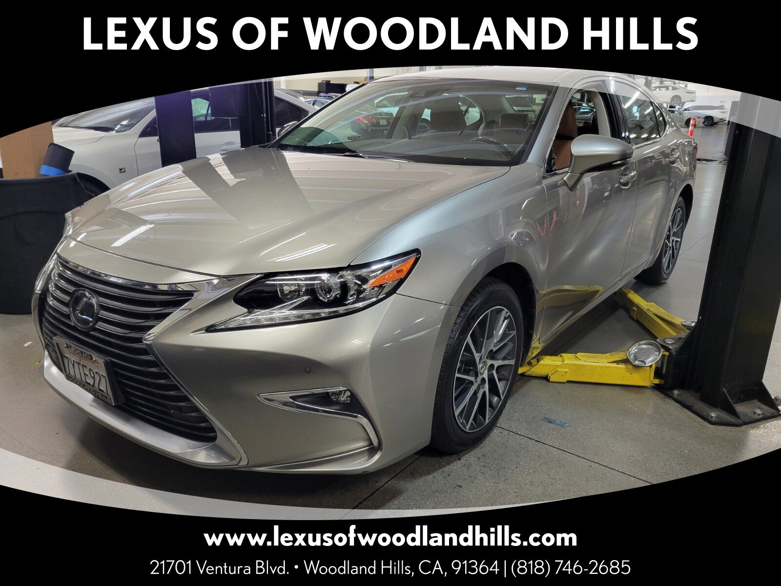 Used 2017 Lexus ES 350 w/ Navigation System Package image 1