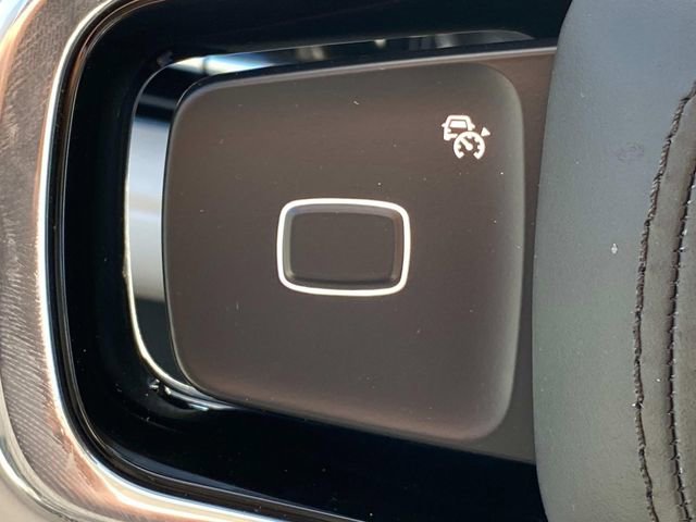 New 2025 Lincoln Navigator Reserve AWD/4WD image 16