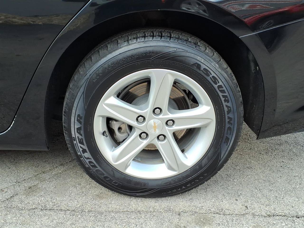 Used 2024 Chevrolet Malibu LT FWD image 5
