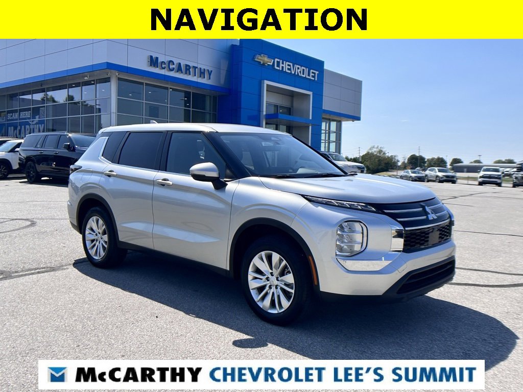 Used 2025 Mitsubishi Outlander ES