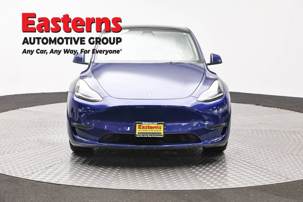 Used 2021 Tesla Model Y Long Range AWD/4WD image 2