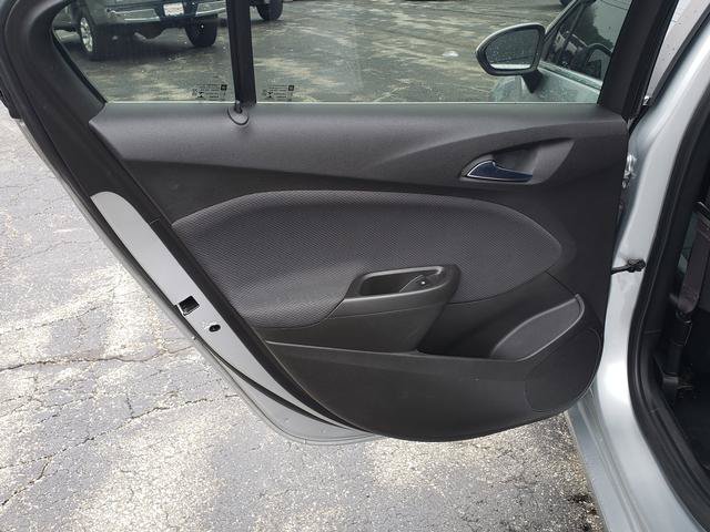 Used 2017 Chevrolet Cruze LT w/ Convenience Package FWD image 13