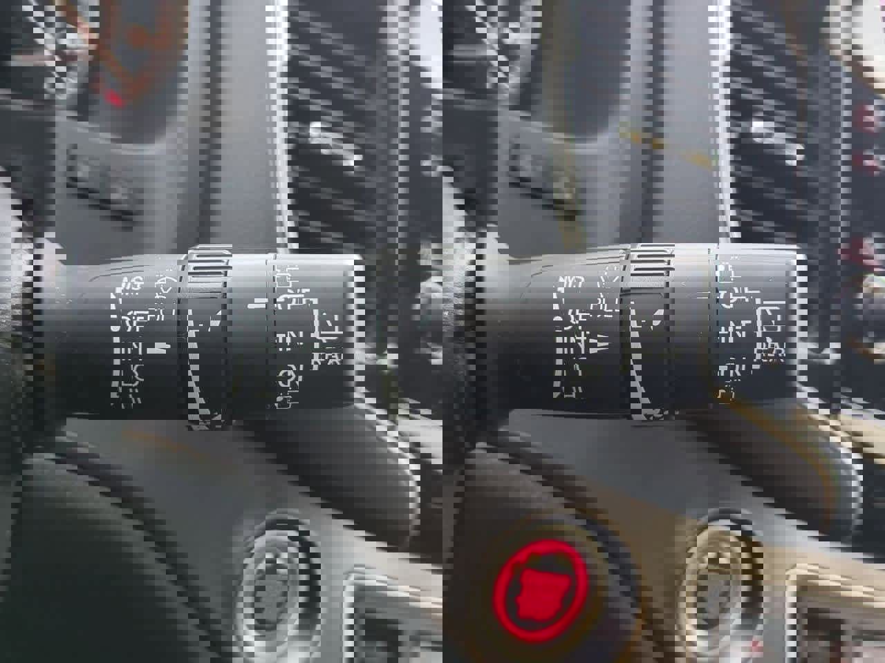 Used 2025 Honda Passport EX-L image 26