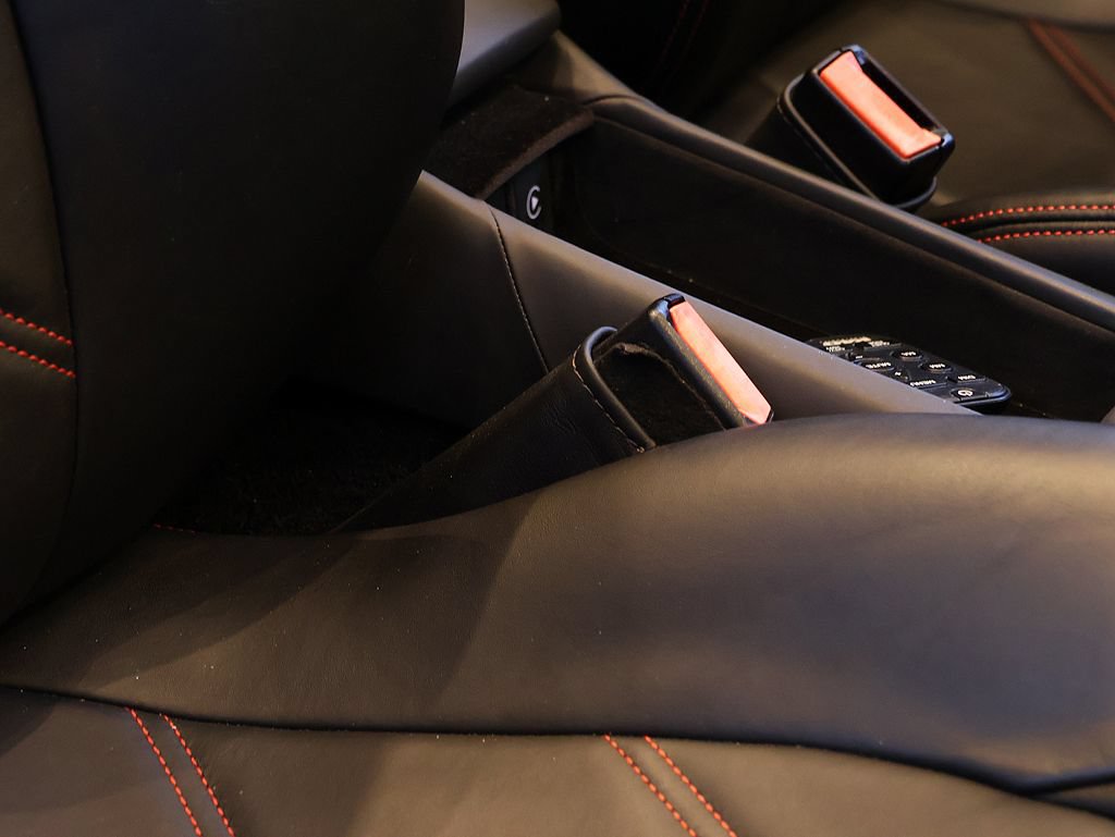 Certified 2017 Ferrari 488 Spider RWD image 31