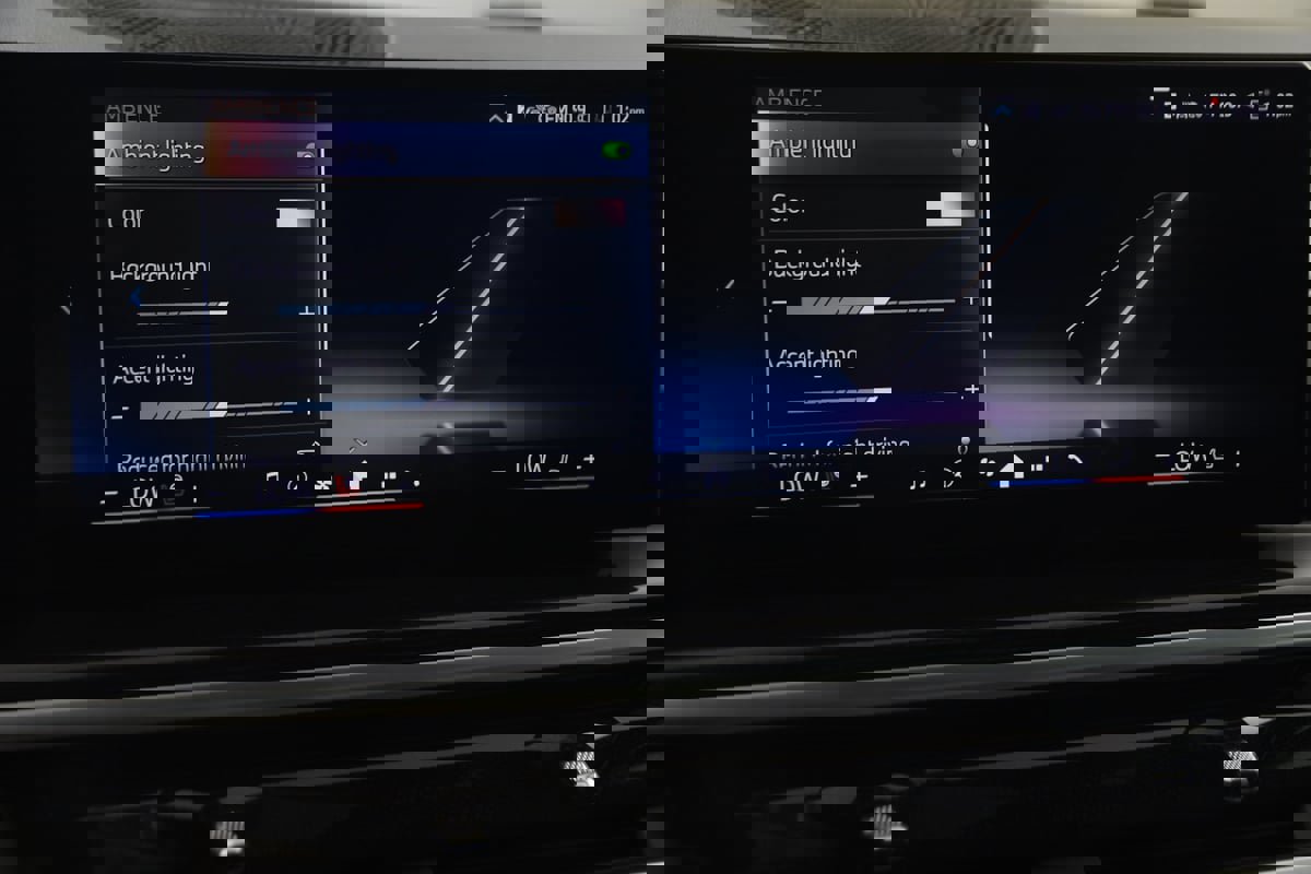 Used 2024 BMW X6 xDrive40i w/ Premium Package image 45