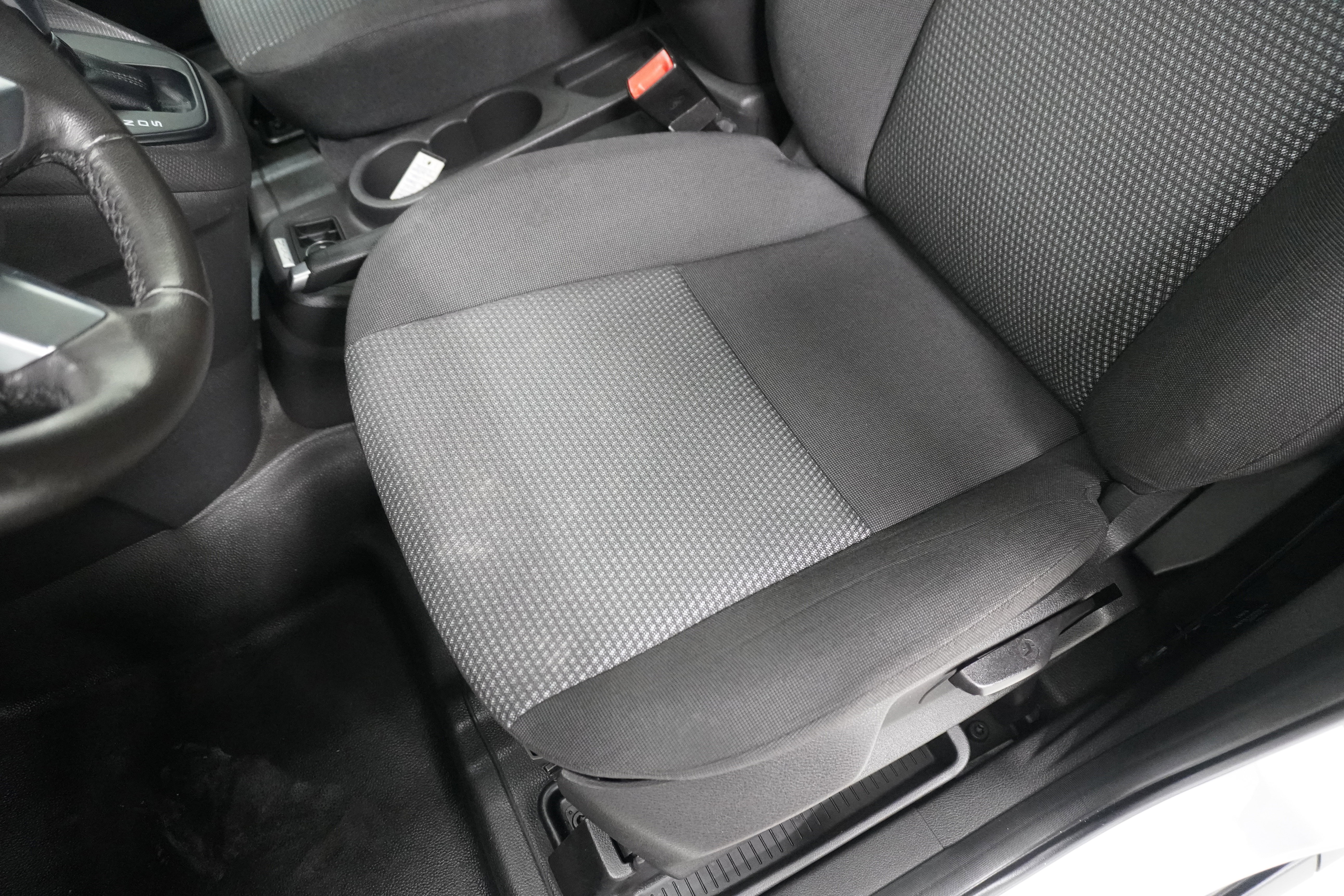 Used 2016 Ford Transit Connect XL image 11