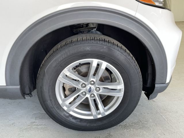 Used 2022 Ford Explorer XLT image 14