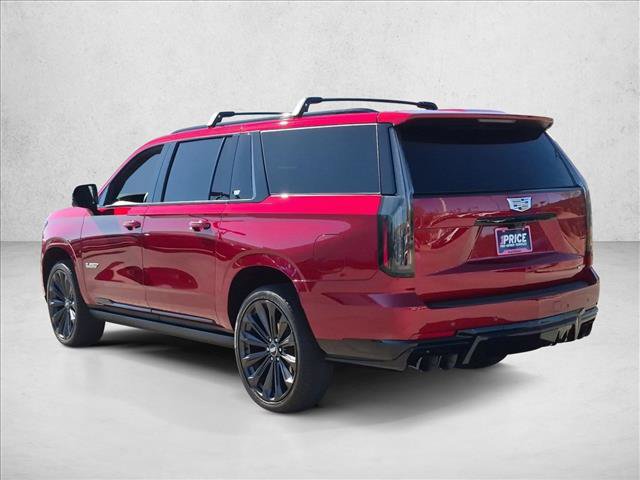 Used 2025 Cadillac Escalade ESV V AWD/4WD image 7