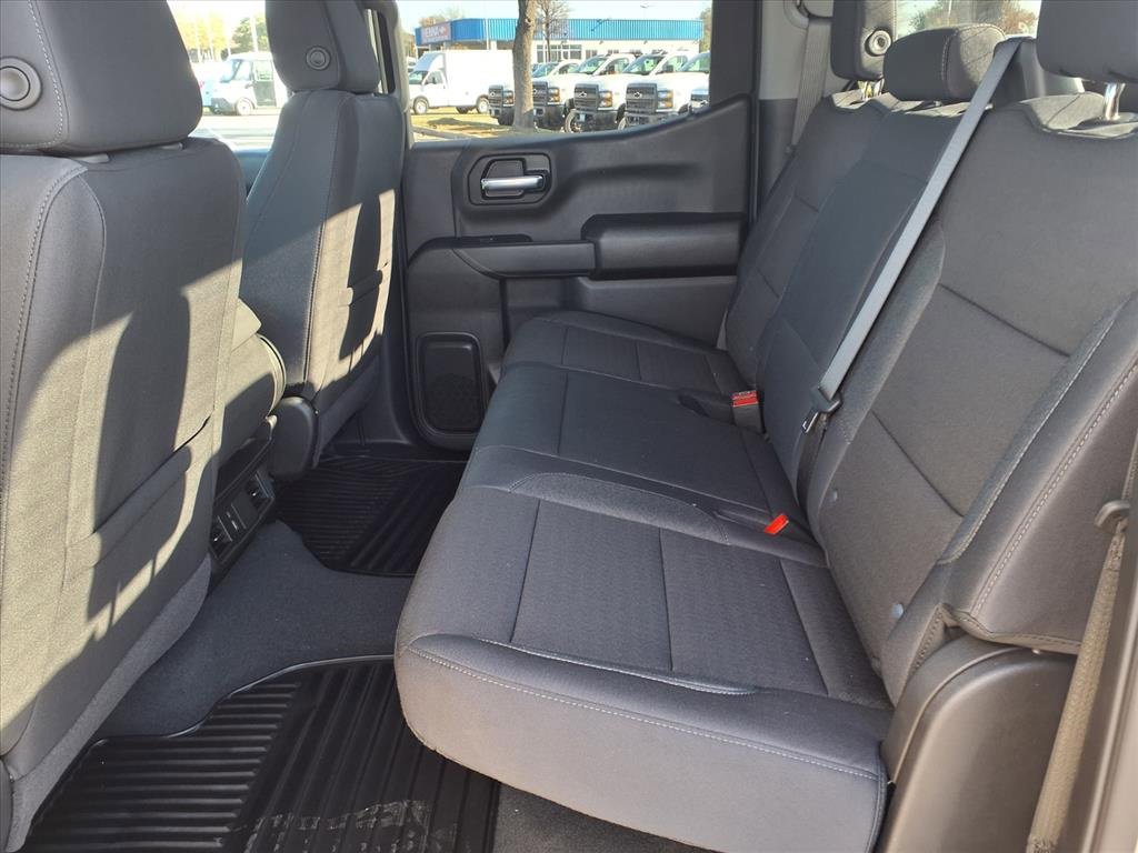 New 2026 Chevrolet Silverado 1500 Custom w/ Turbomax Blackout Package image 7