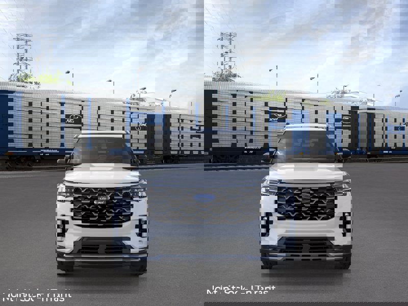 New 2026 Ford Explorer Platinum image 6