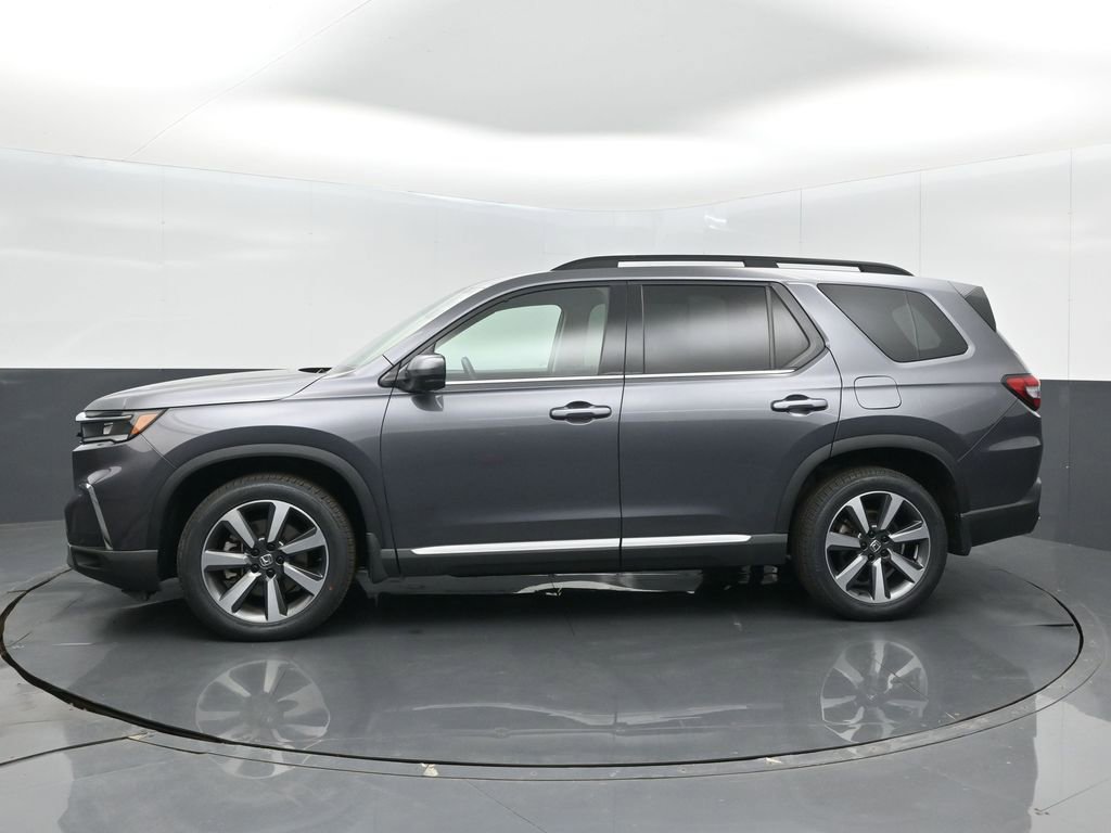 Used 2023 Honda Pilot Elite image 4