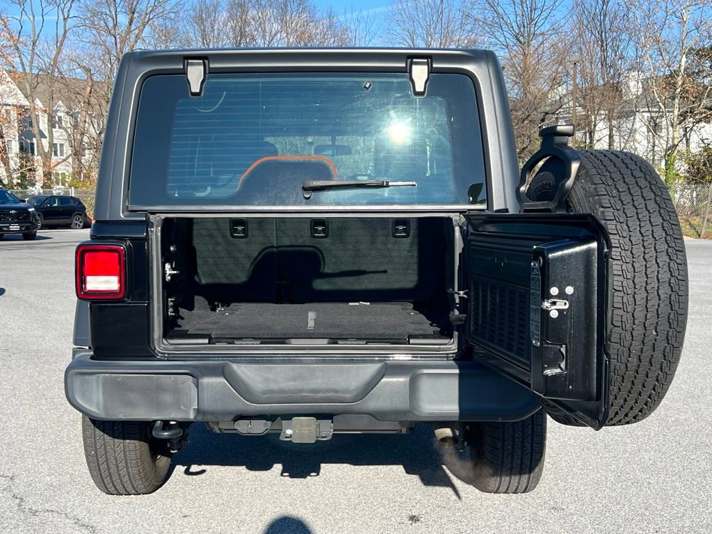 Used 2019 Jeep Wrangler Unlimited Sport image 17