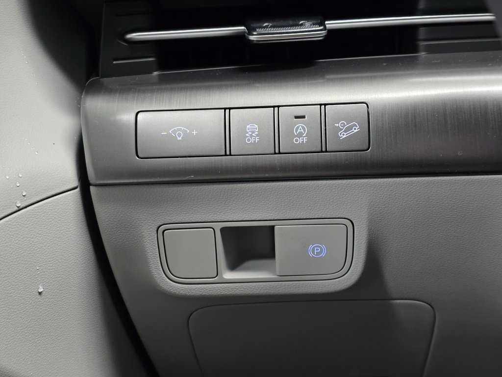 New 2026 Hyundai Kona SE AWD/4WD image 26