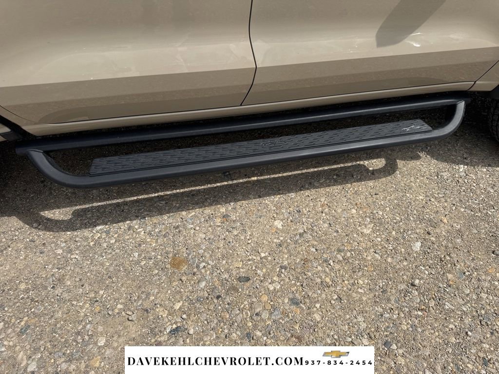 Used 2024 Chevrolet Colorado Trail Boss w/ Technology Package image 45