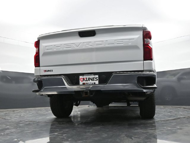 Used 2024 Chevrolet Silverado 1500 LT w/ Protection Package AWD/4WD image 45