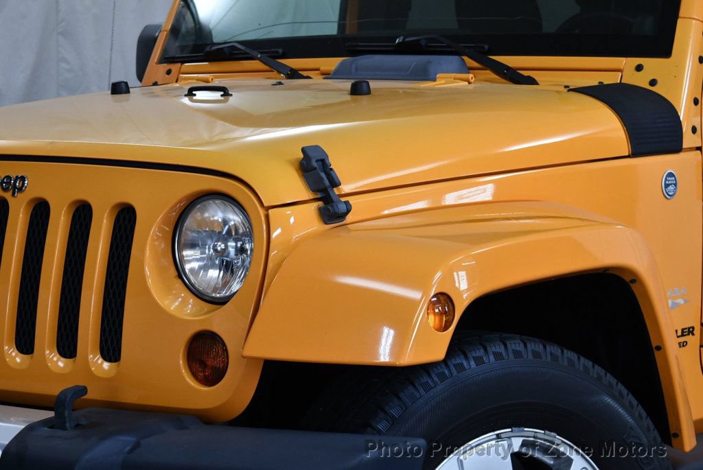 Used 2012 Jeep Wrangler Unlimited Sahara AWD/4WD image 3