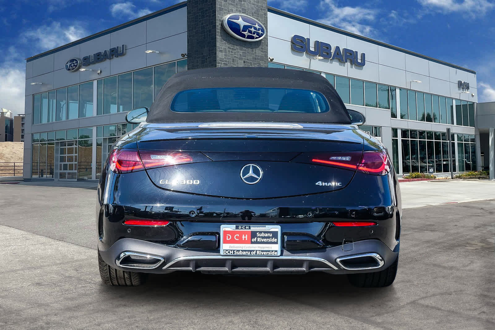 Used 2025 Mercedes-Benz CLE 300 4MATIC Cabriolet image 5